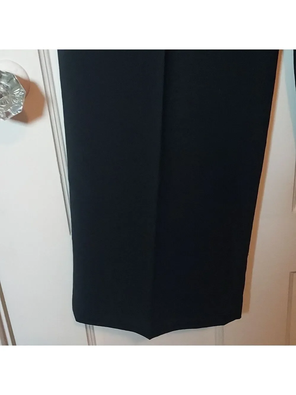 Theory Black Relaxed Fit Cargo Pants Size 6 NWOT